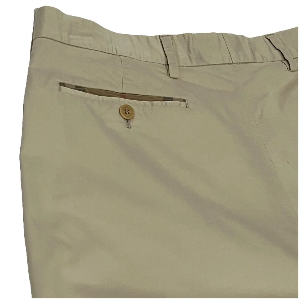 Burberry Golf Pleated Khaki Shorts Cotton Classic Fit Men Size 36 Excellent Cond